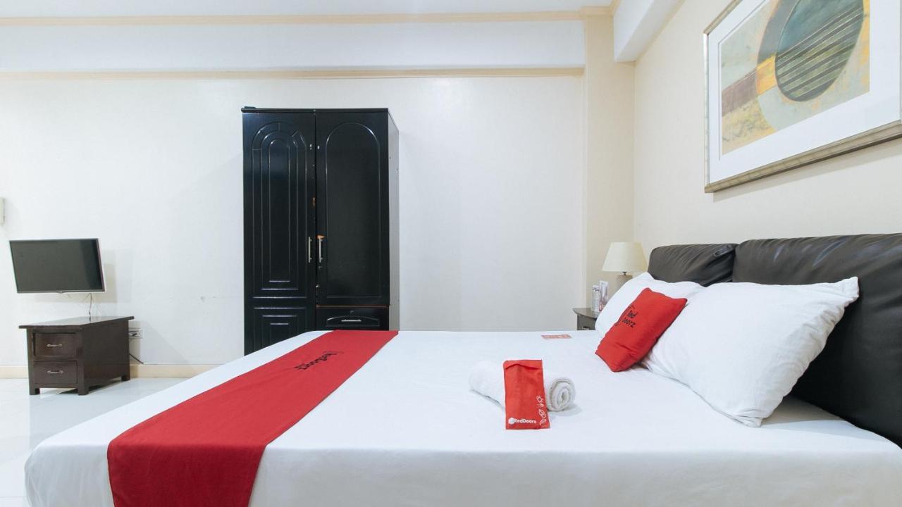 Reddoorz Plus @ Better Living Paranaque Paranaque City Zewnętrze zdjęcie
